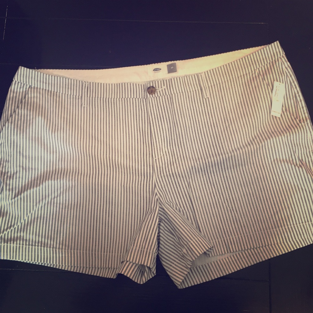 NWT Old Navy Seersucker shorts